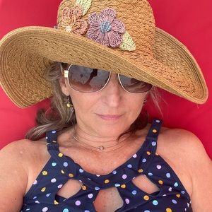 Meet your Posher, Sherry